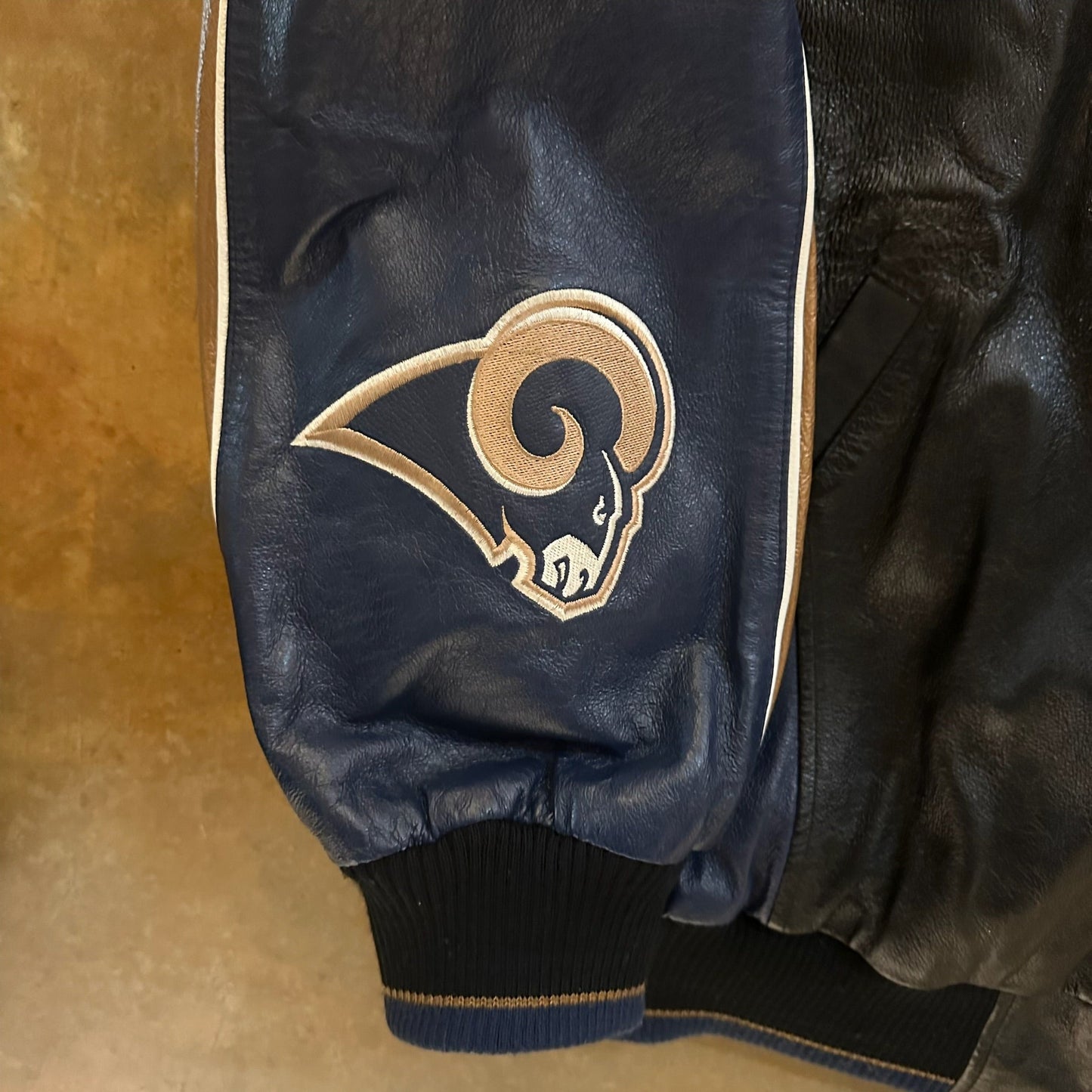 St. Louis Rams Carl Banks G-III Leather Bomber Jacket Embroidered Hits 90's - XL
