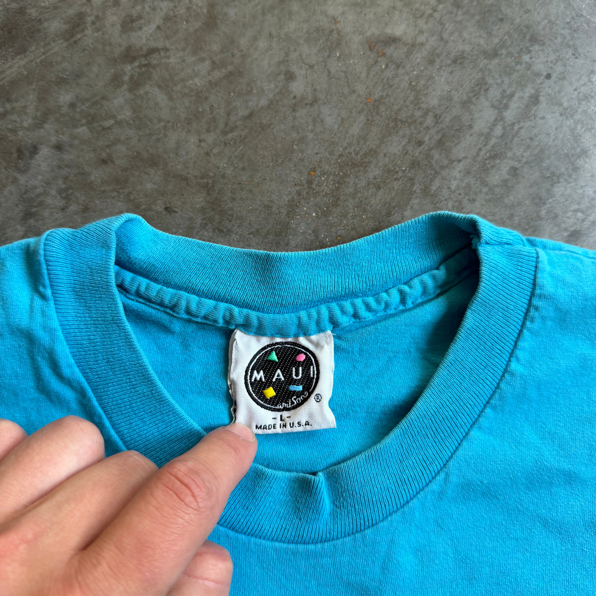 Maui and Sons Double Sided Graphic Shirt 90's - S