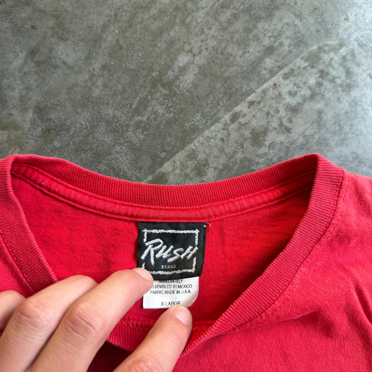Surf IRL Faded Graphic Shirt Rush Brand 00's - XL