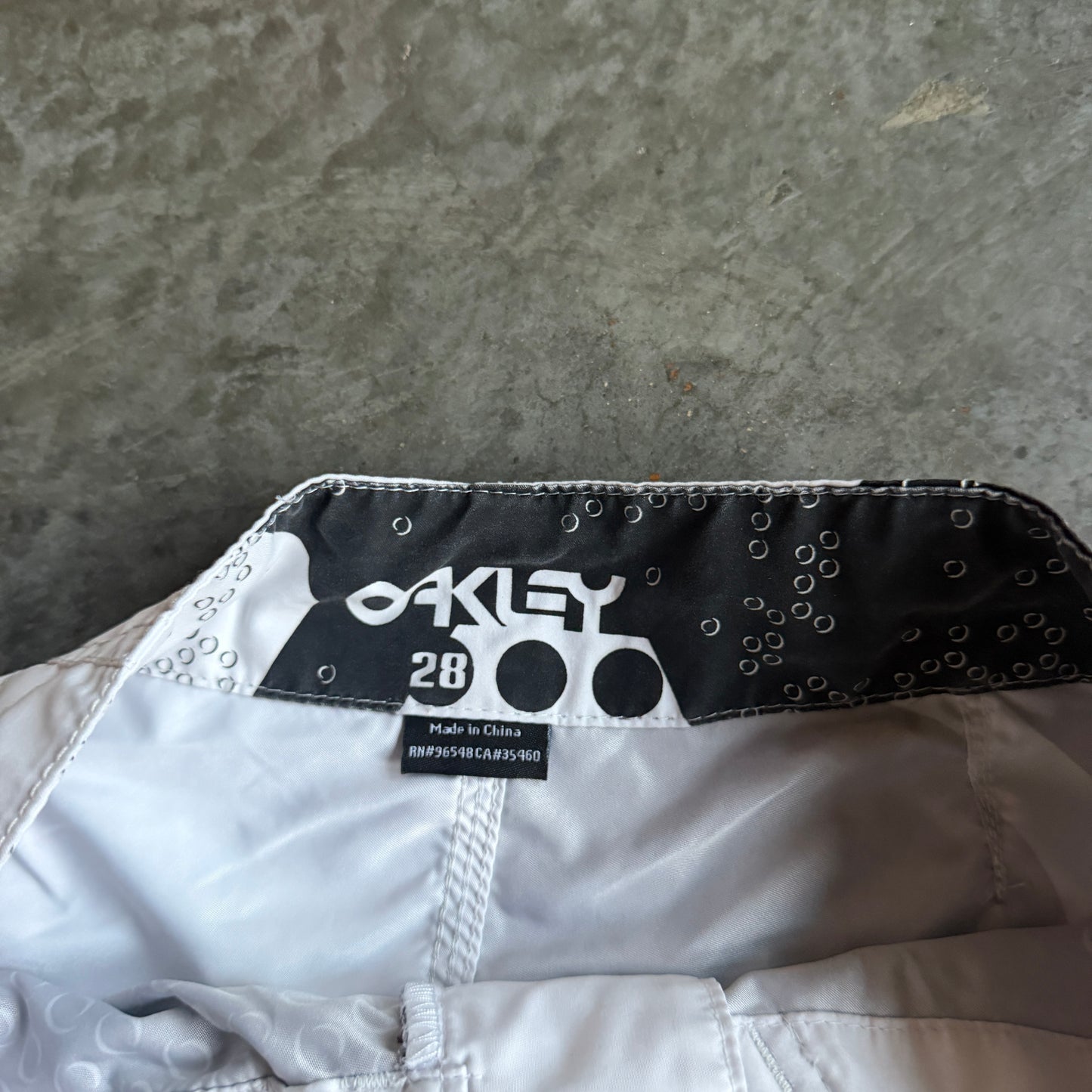 Oakley Big Spellout Board Shorts - 28