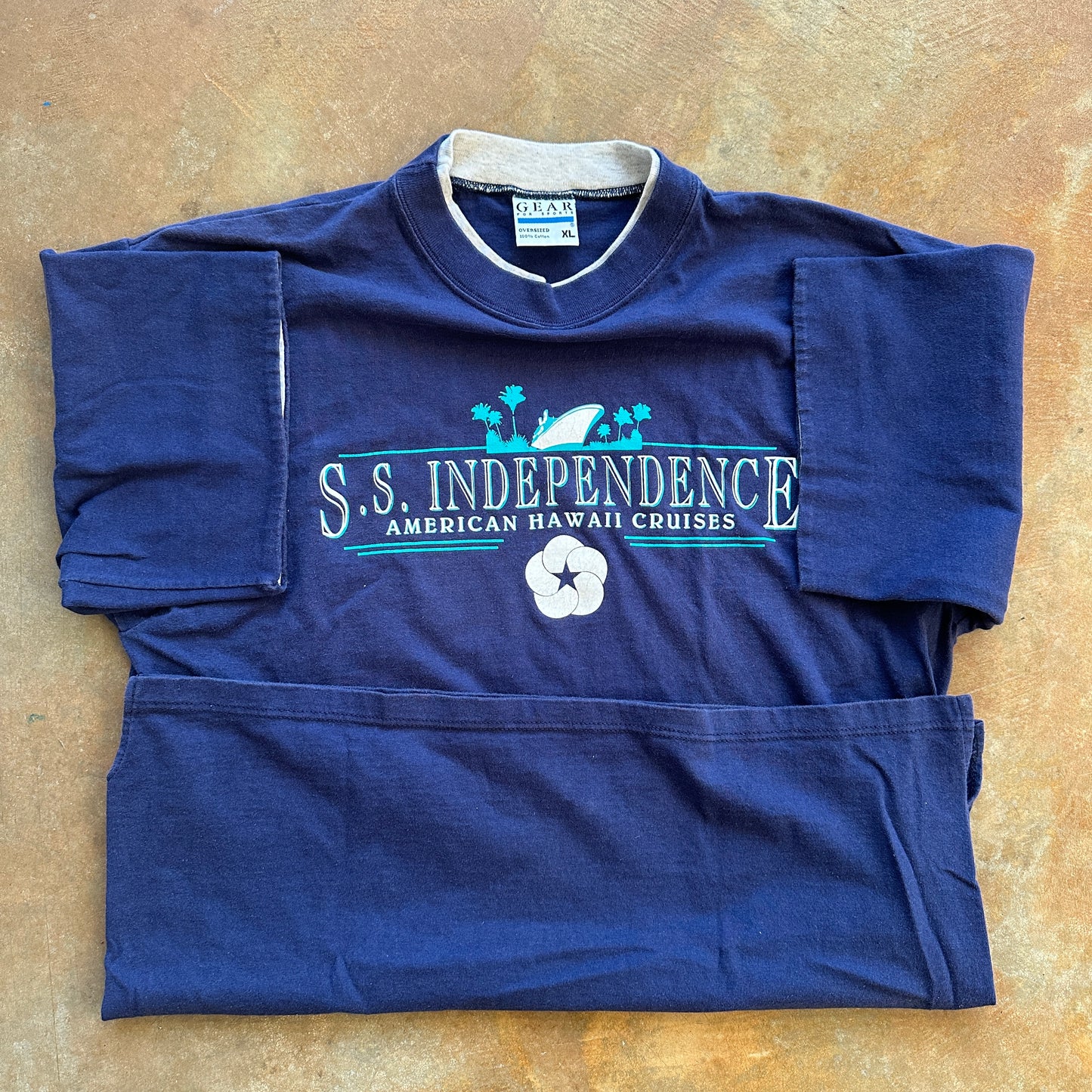S.S. Independence American Hawaii Cruise Double Collar Single Stitch Oversized Shirt 90's - M