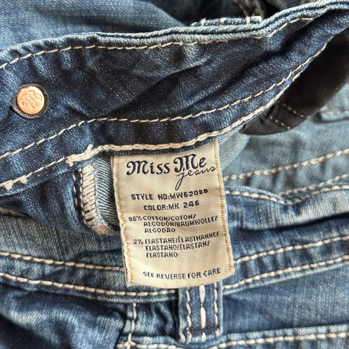 Miss Me Mid Rise Flare Bootcut Jeans Dark Wash Embellished Pockets 00's - 26