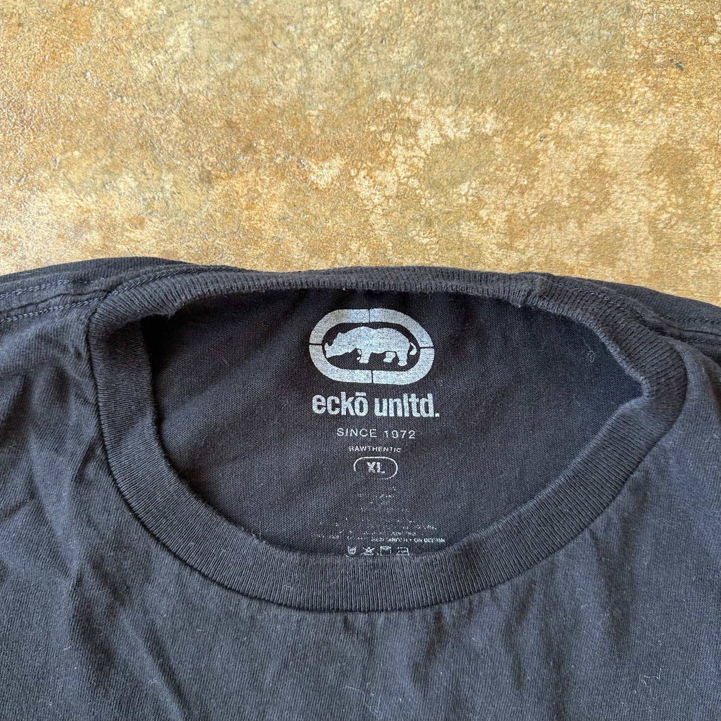 Ecko Unltd. Graphic Tee Shirt - XL