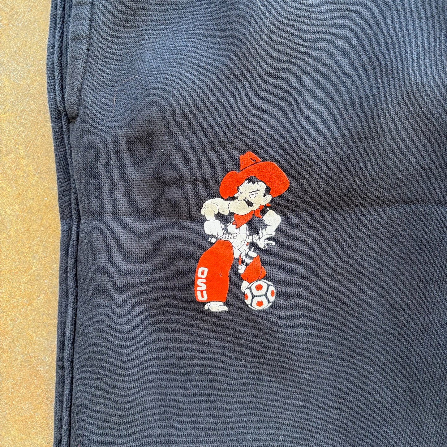 Nike Oklahoma State University Cowboys Team Issued Soccer Sweatpants - M
