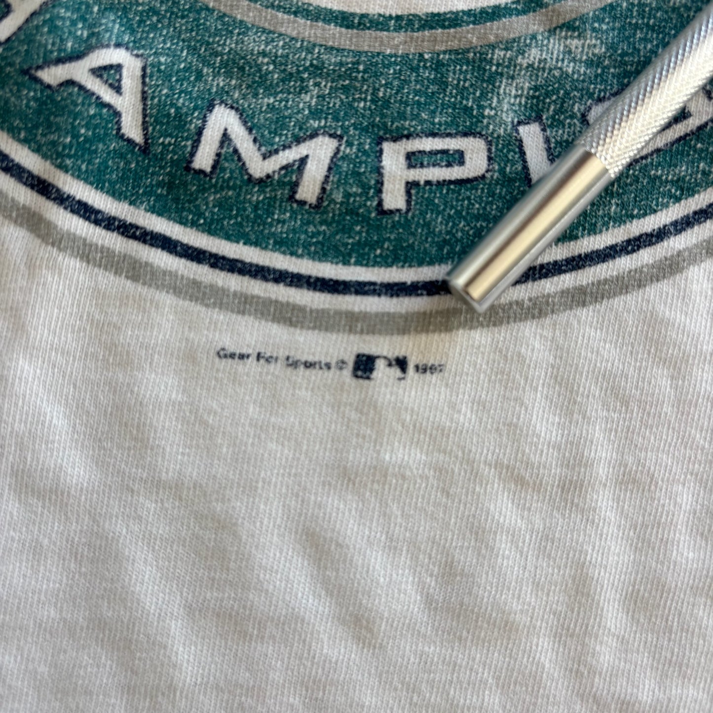 Seattle Mariners Thrashed 1997 AL West Champions Shirt 90's - M
