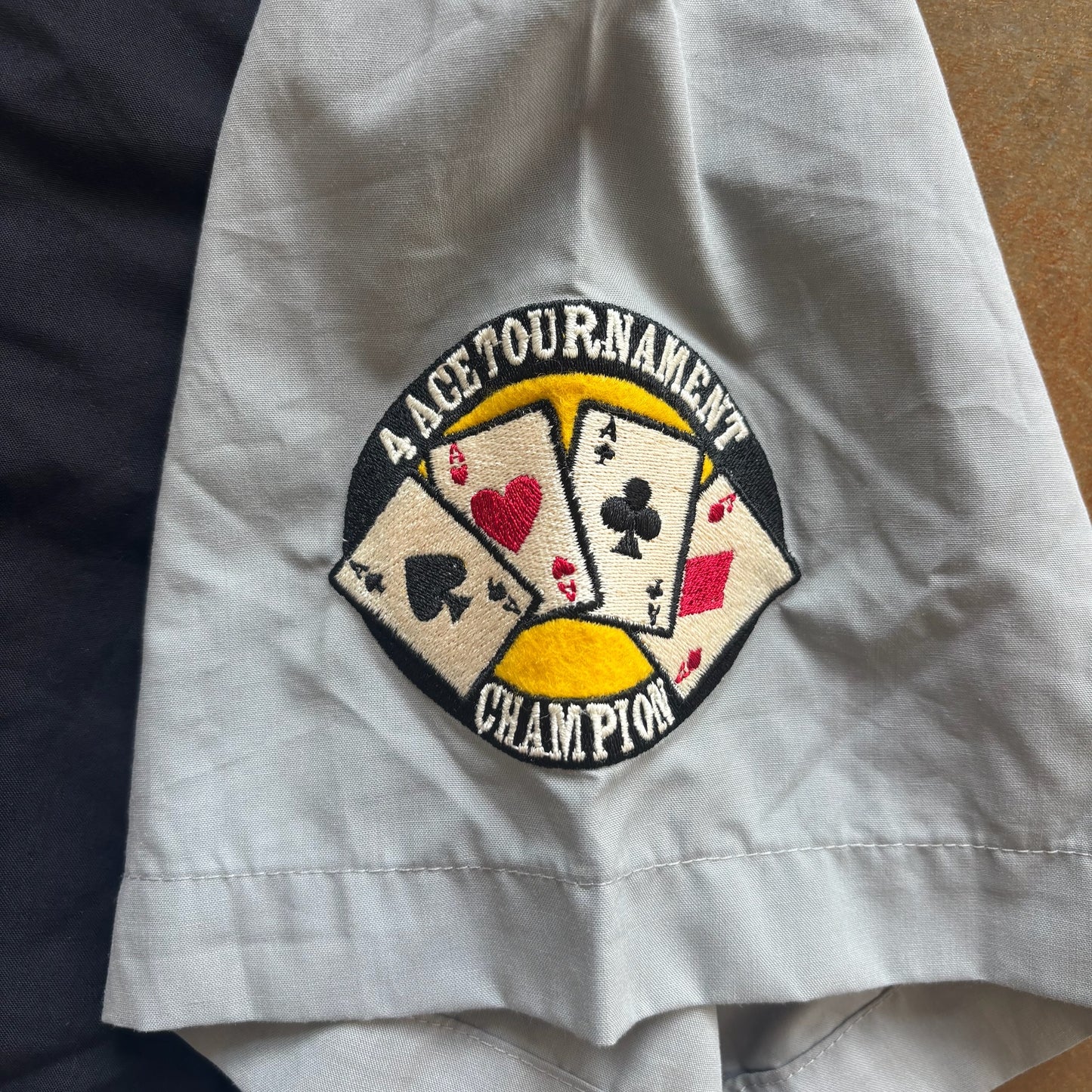 Walt Disney World Big Bad Wolf Texas Hold'em Poker Patch Button Up Shirt 90's - L