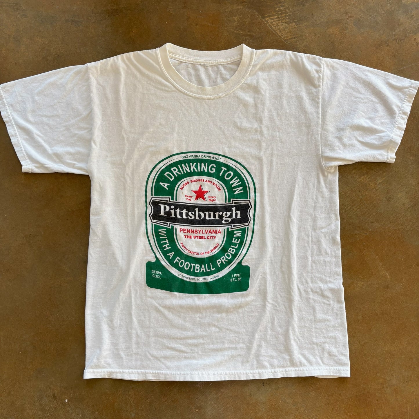 Pittsburgh Heineken Parody Shirt Drinking Town Football Problem Graphic Shirt 90's - L