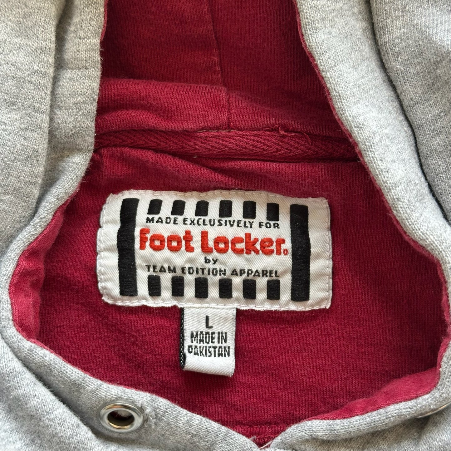 Florida State University Seminoles Embroidered Hoodie Foot Locker 00's - L