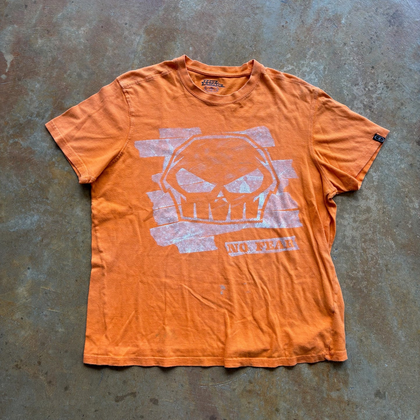 No Fear Graphic Orange Skull y2k Shirt 00's - L