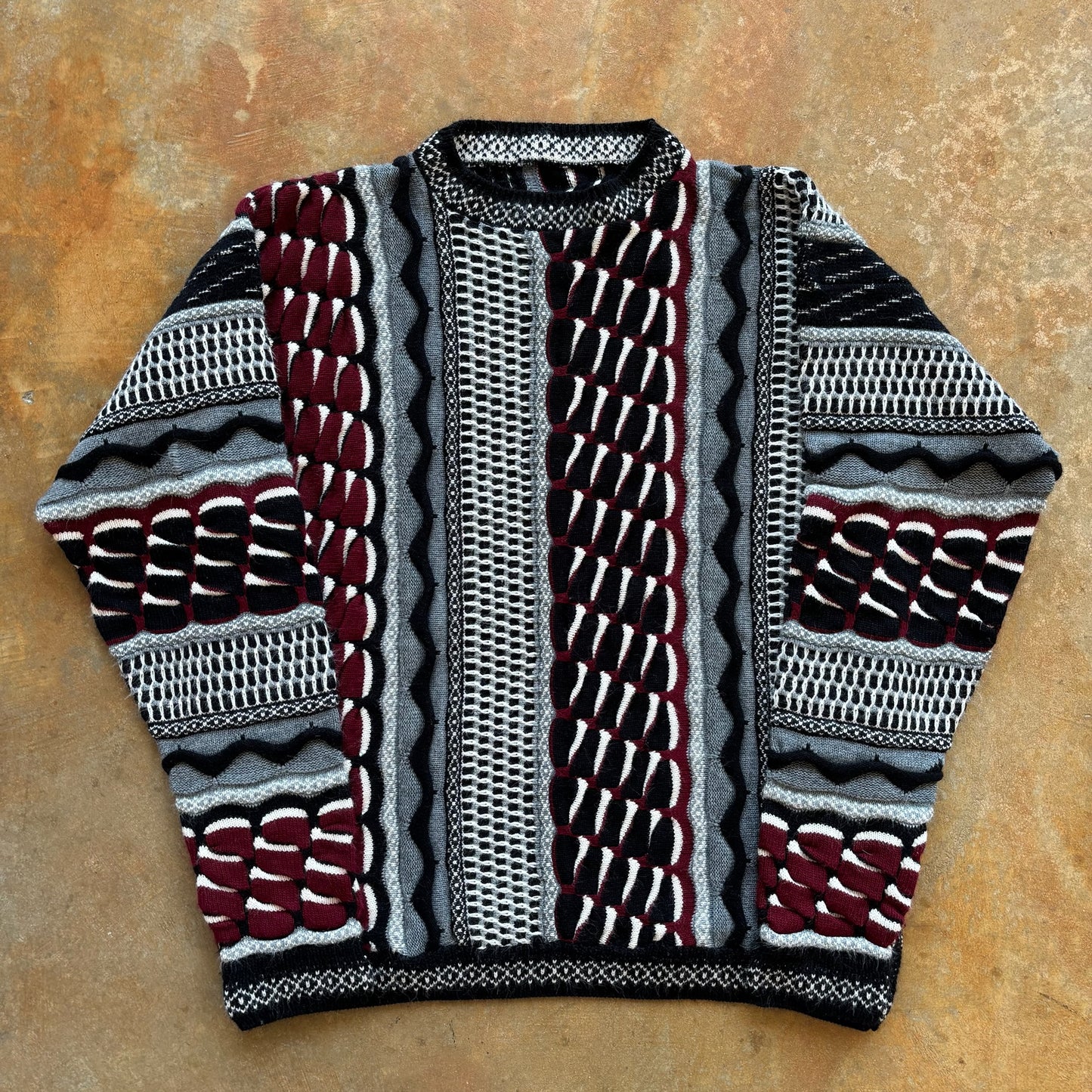 Textured 3D Abstract Cosby Coogi Style Sweater 90's - L