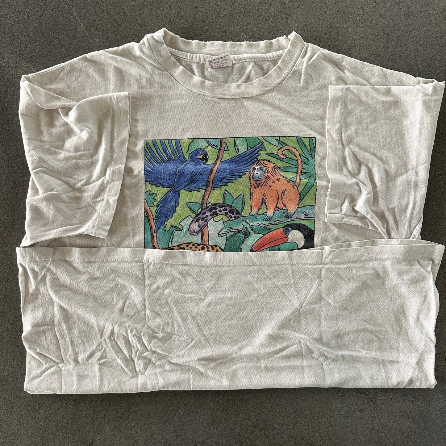 Earth's Enchanted Rainforest Graphic Single Stitch Shirt 90's - XL