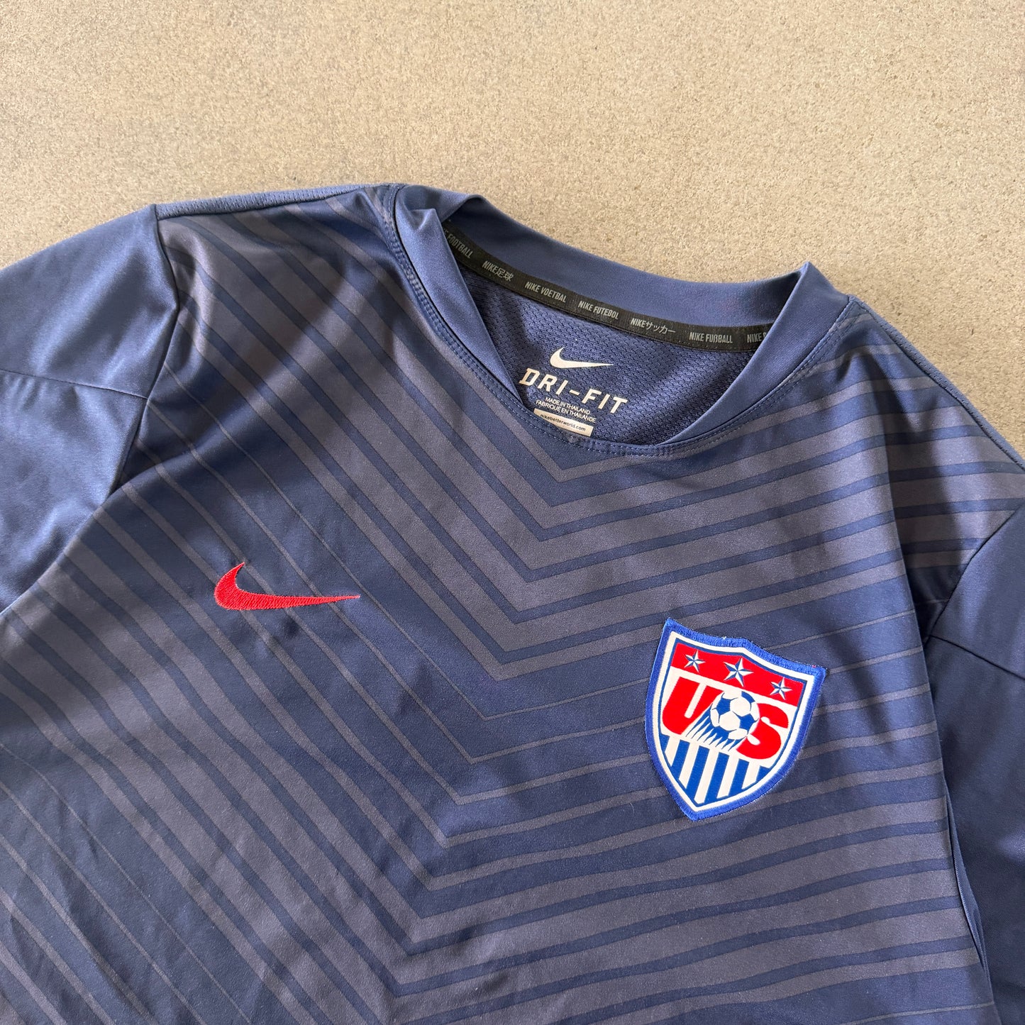 United States USA Nike 2014-16 Training Jersey - L