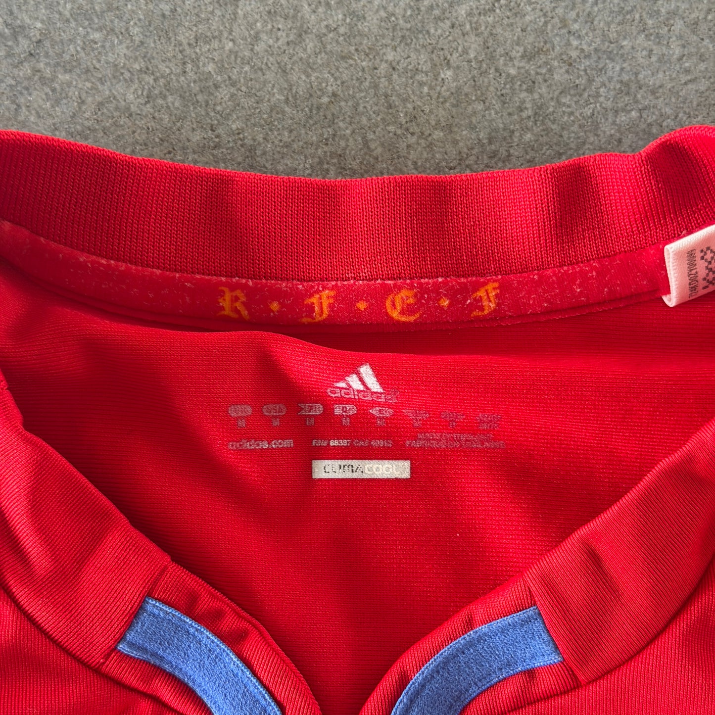 Spain Adidas 2009-10 World Champions Home Jersey - M