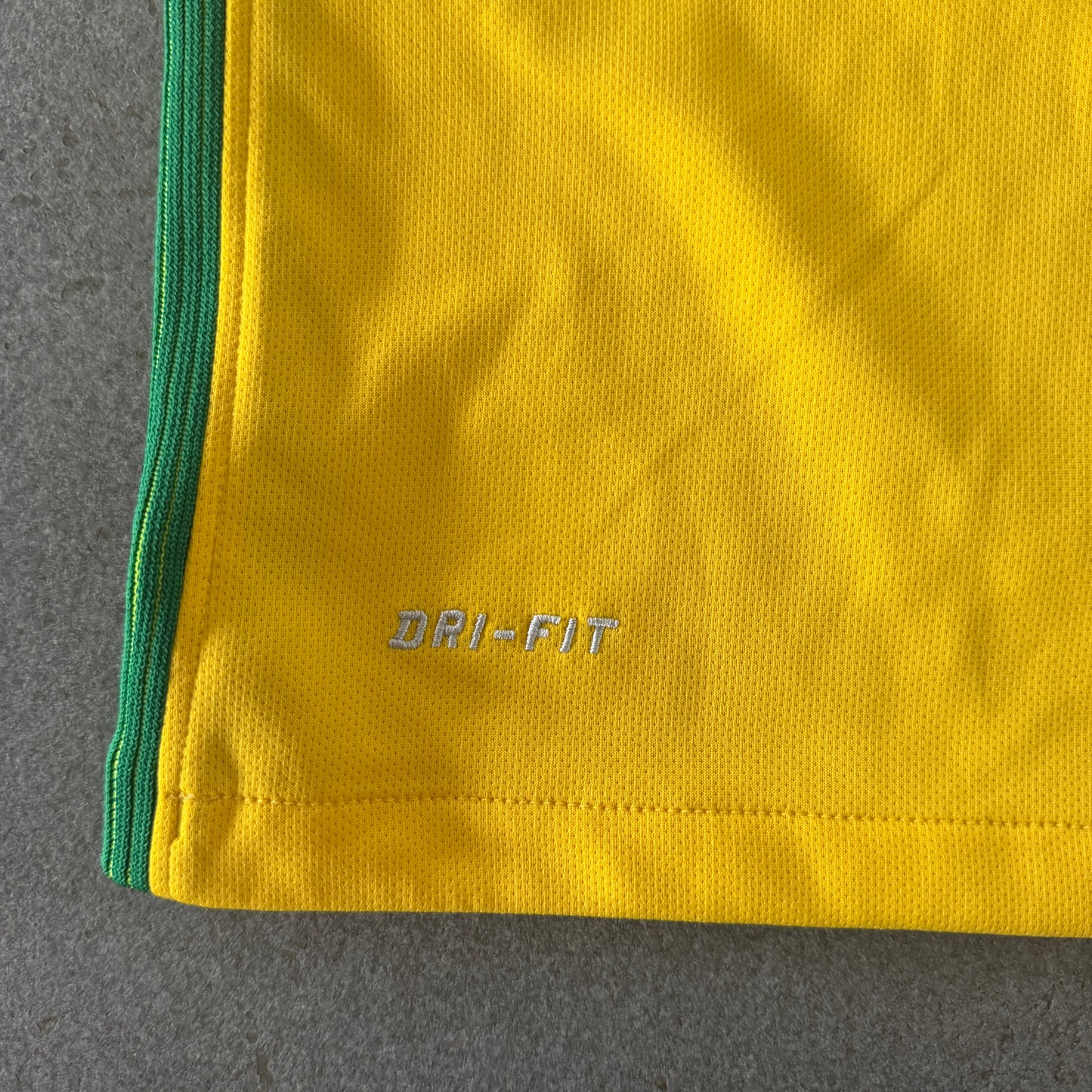 Brazil Nike 2016 Home Jersey - M