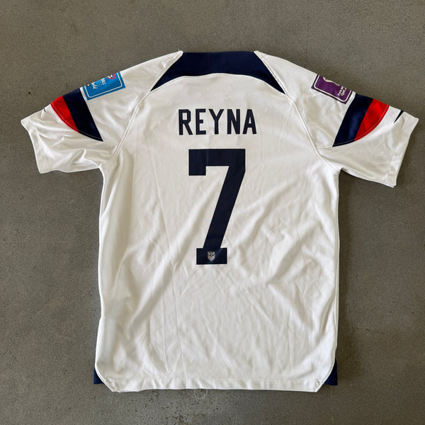 United States USA Nike 2022/23 Home Jersey Gio Reyna - M hover
