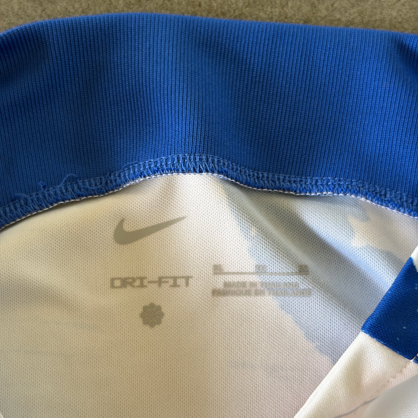 France Nike 2022 Pre Match Warmup Jersey - XL