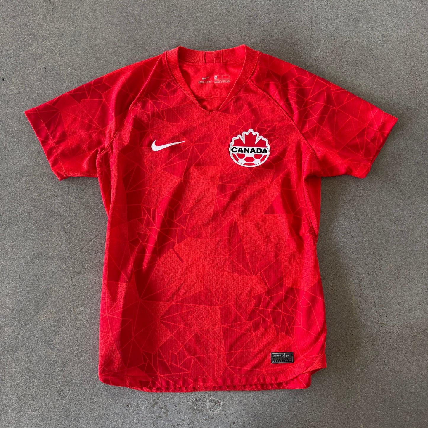 Canada Nike 2020-21 Home Jersey - Womens M