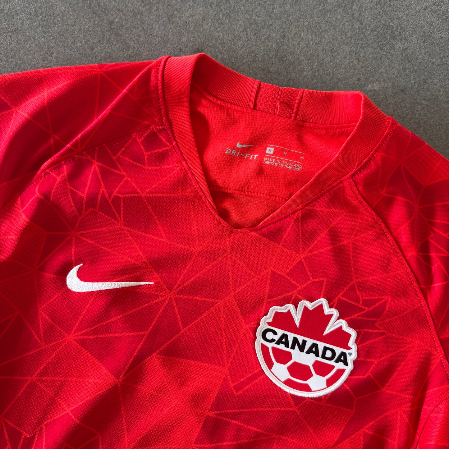 Canada Nike 2020-21 Home Jersey - Womens M