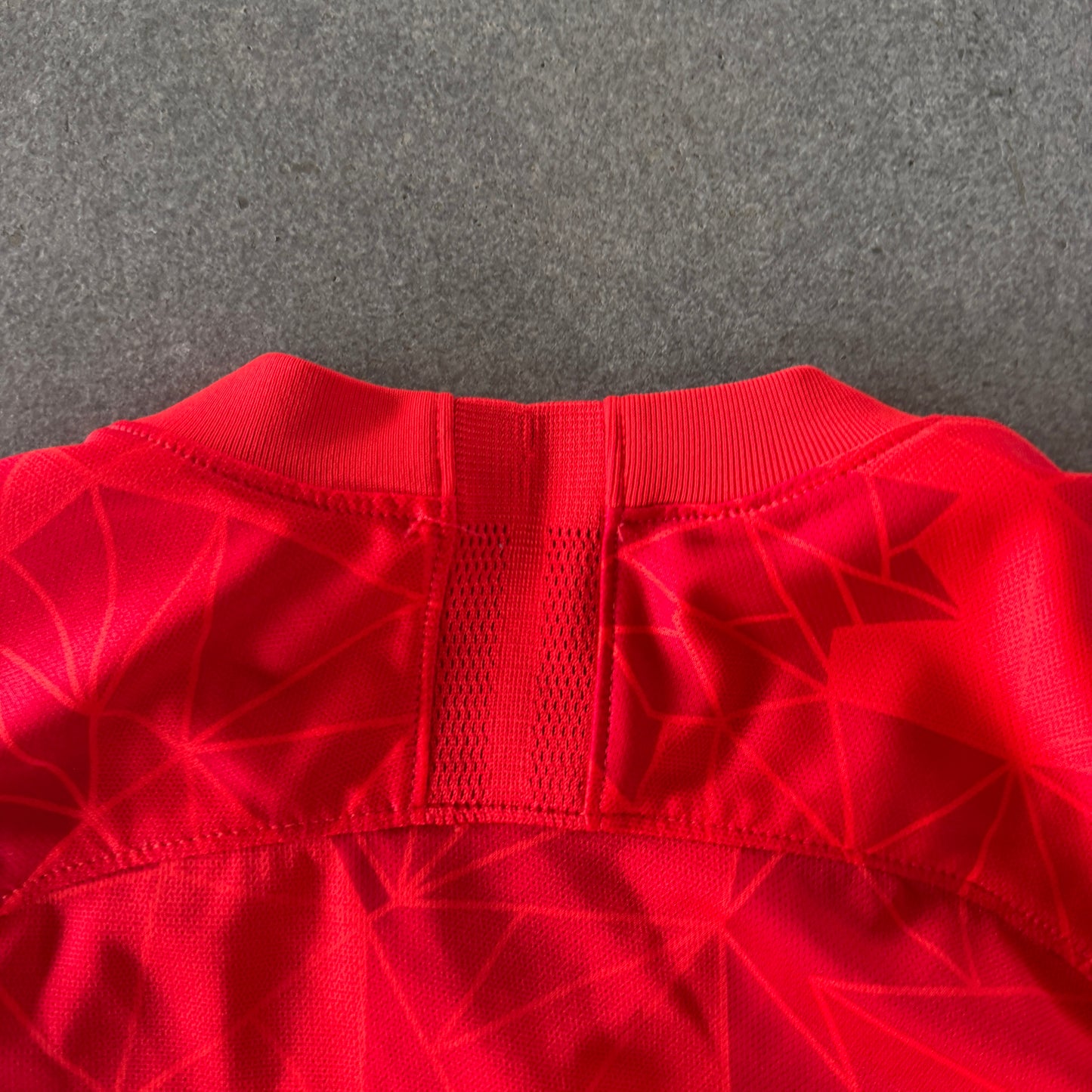 Canada Nike 2020-21 Home Jersey - Womens M