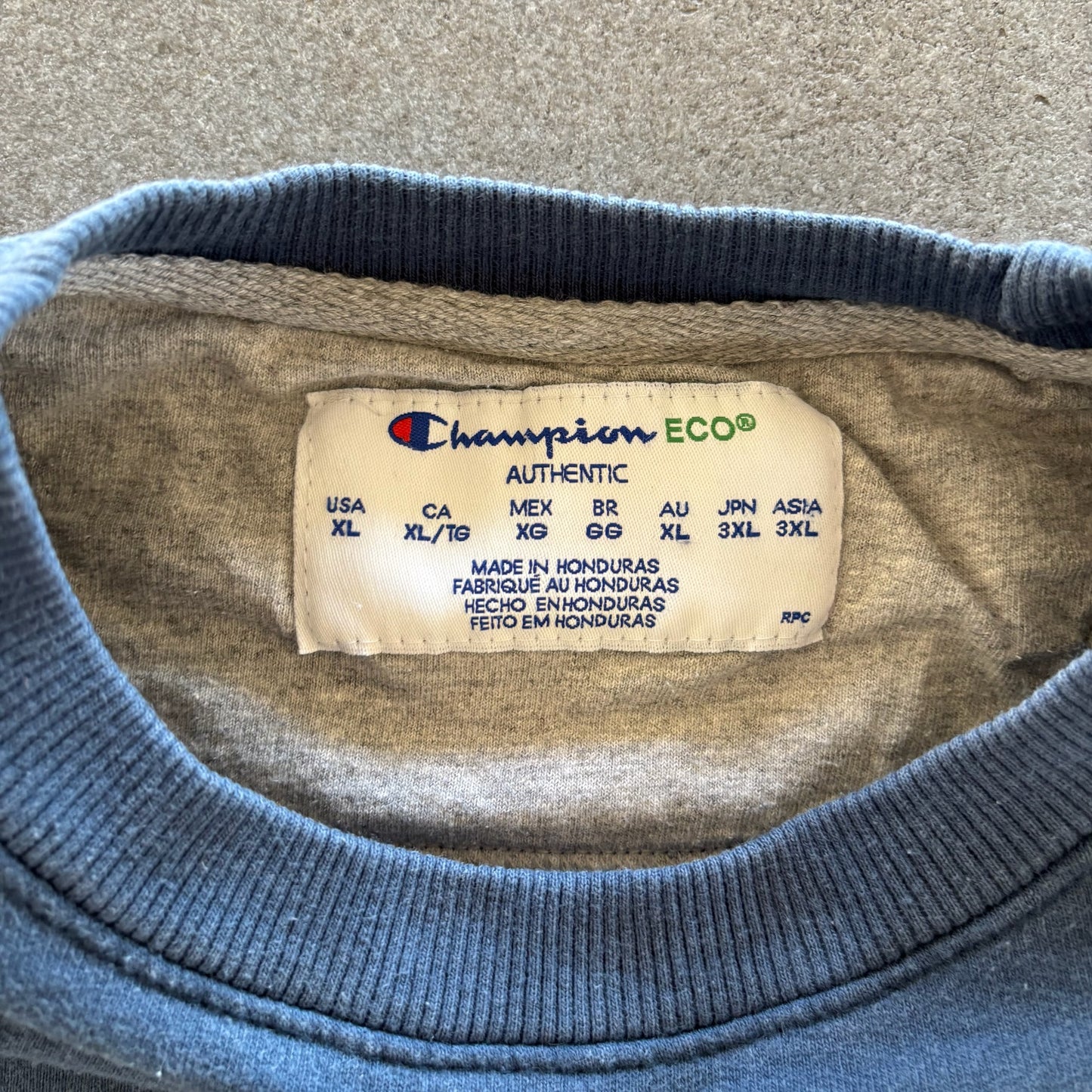 Champion Eco Faded Blank Boxy Crewneck Sweatshirt 00's - XL