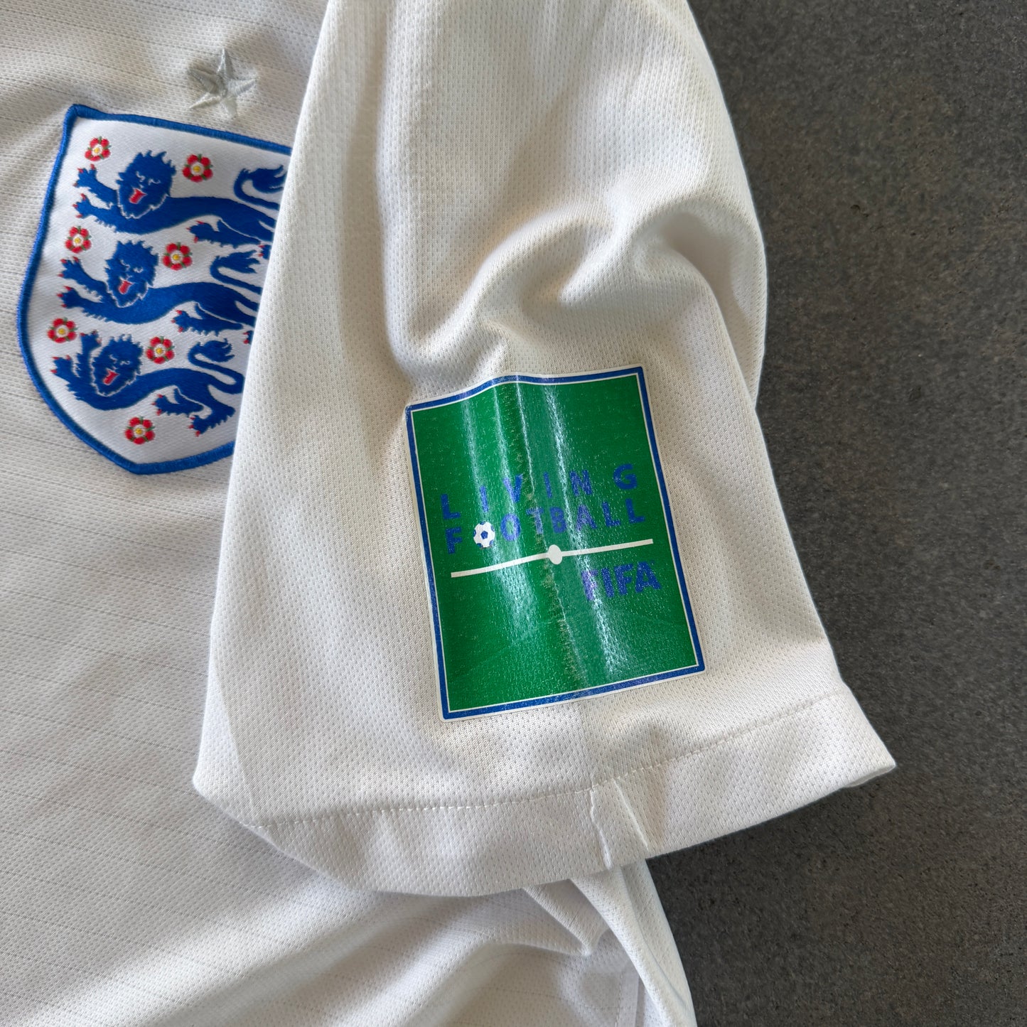 England Nike 2018-19 Home Jersey - S