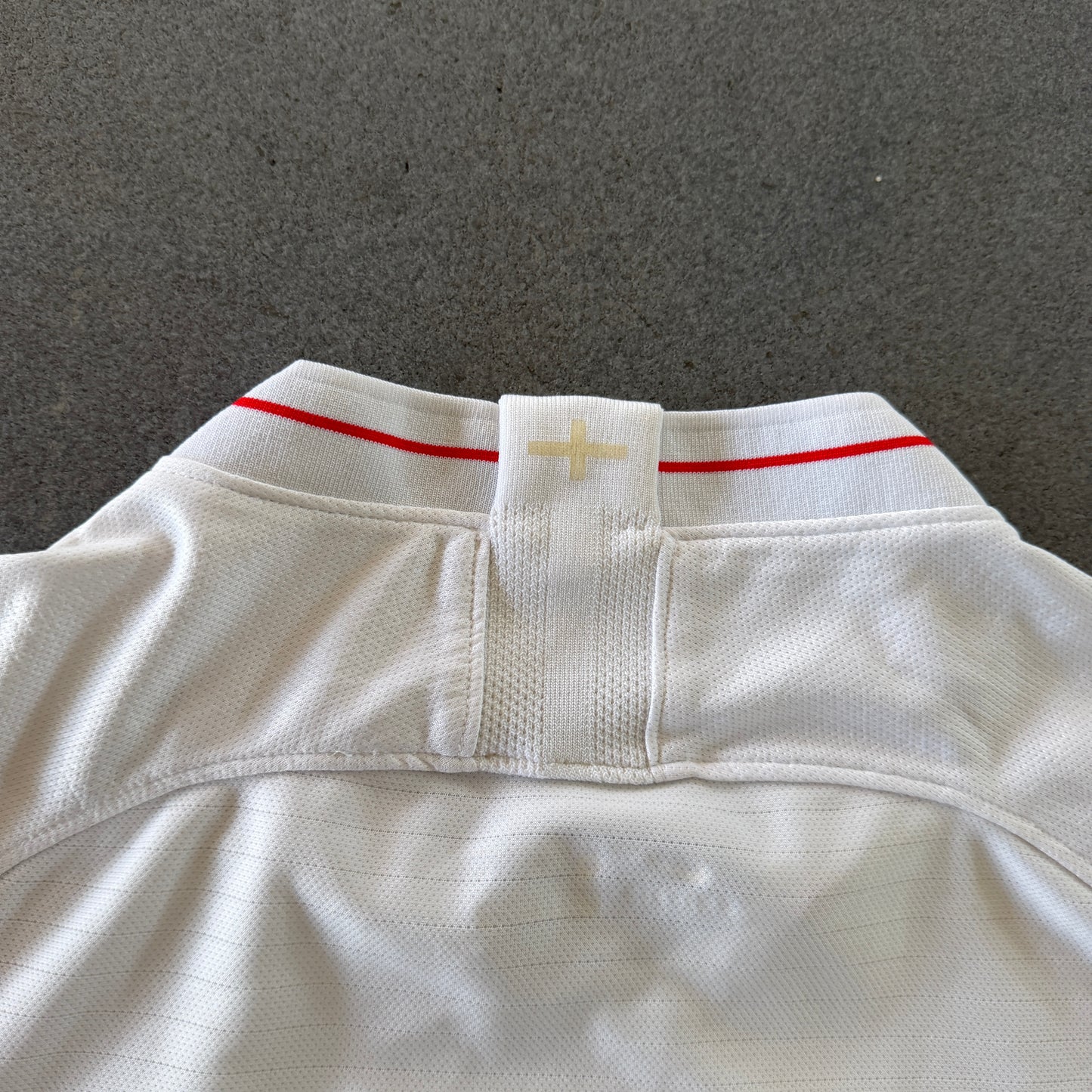 England Nike 2018-19 Home Jersey - S