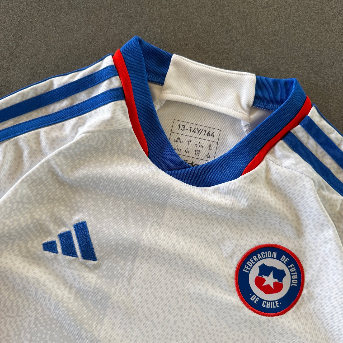 Chile Adidas 2022-23 Away Jersey - Womens S