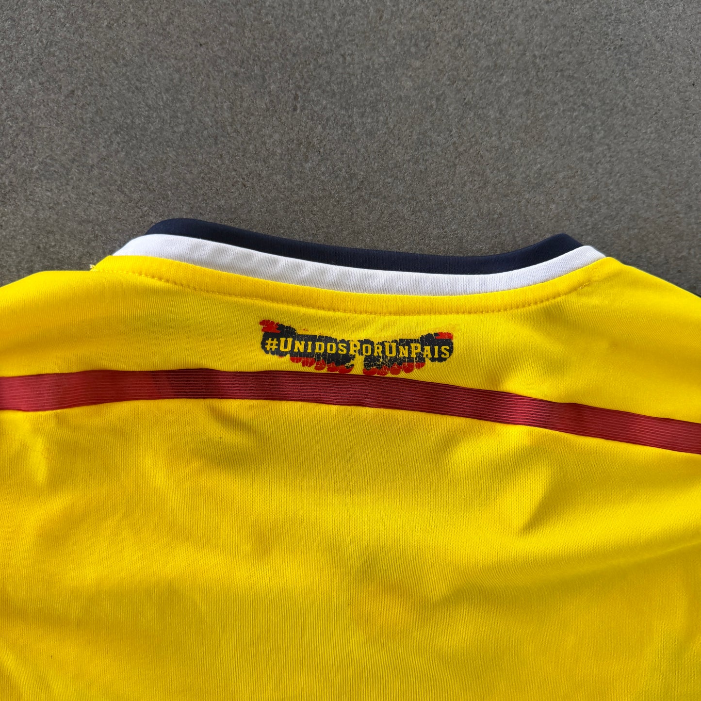 Colombia Adidas 2014 Home Long Sleeve Jersey - L
