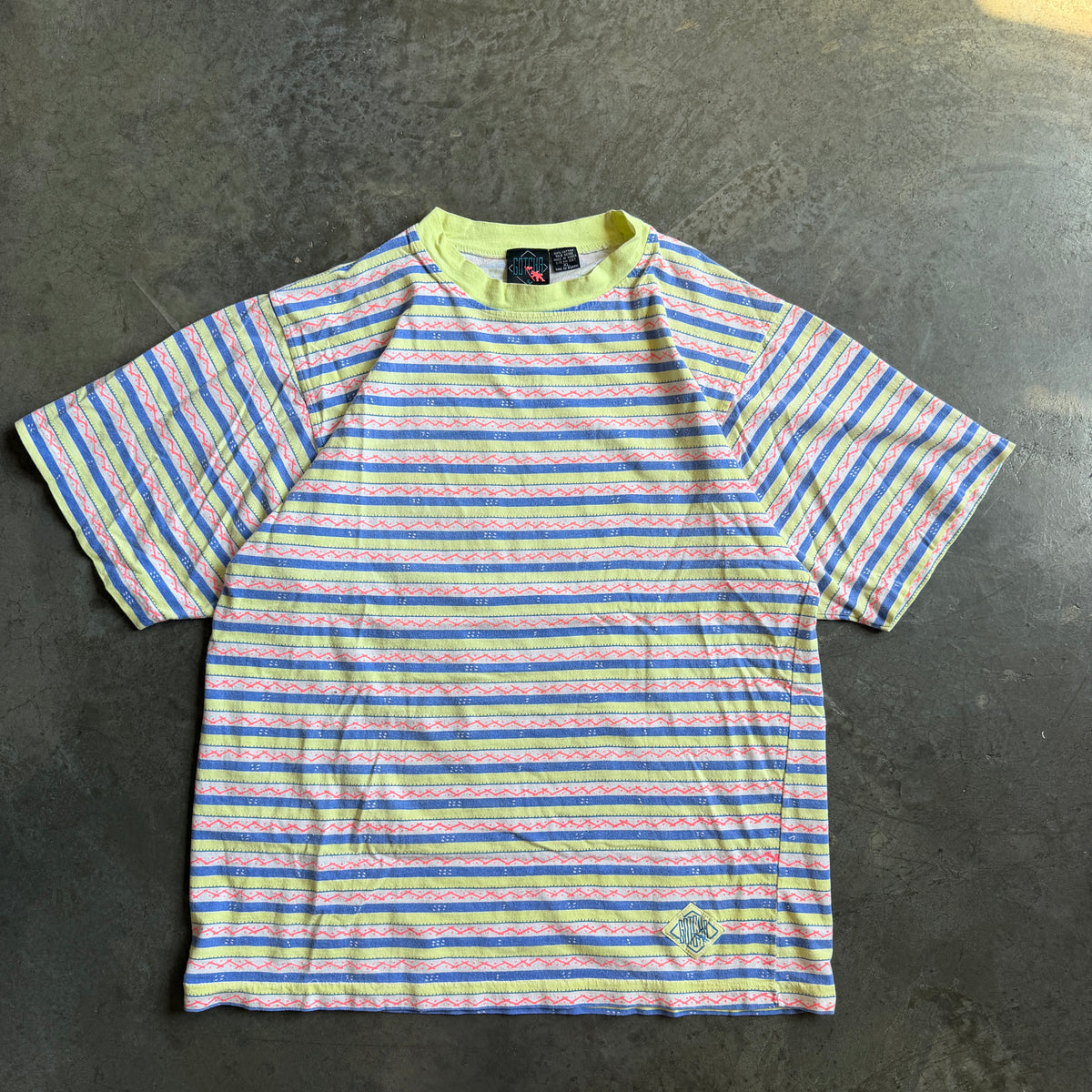 Gotcha Striped Geometric Pattern AOP Surf Shirt 80's - L
