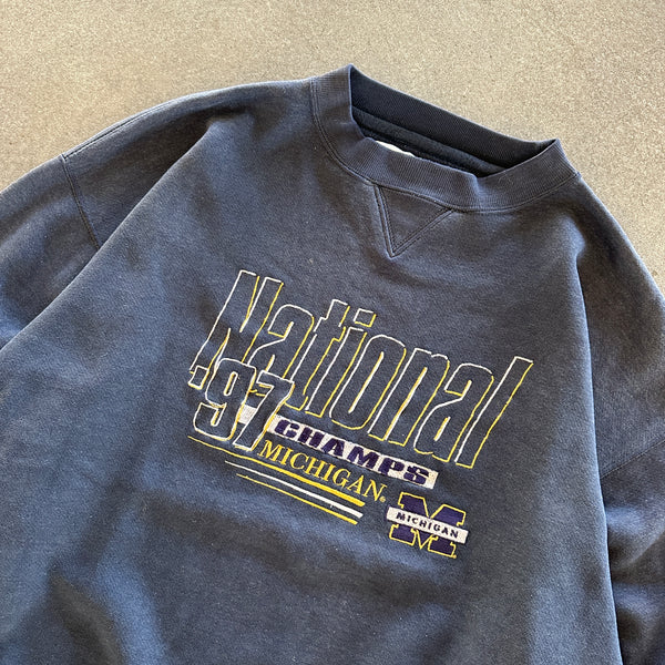 University of Michigan Wolverines 1997 Football National Champions Sweatshirt Crewneck 90's - L hover