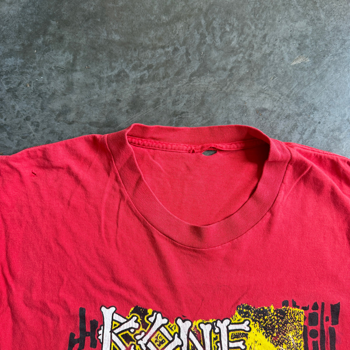 Bone Breaker Distressed Graphic Surf Shirt 90's - XL