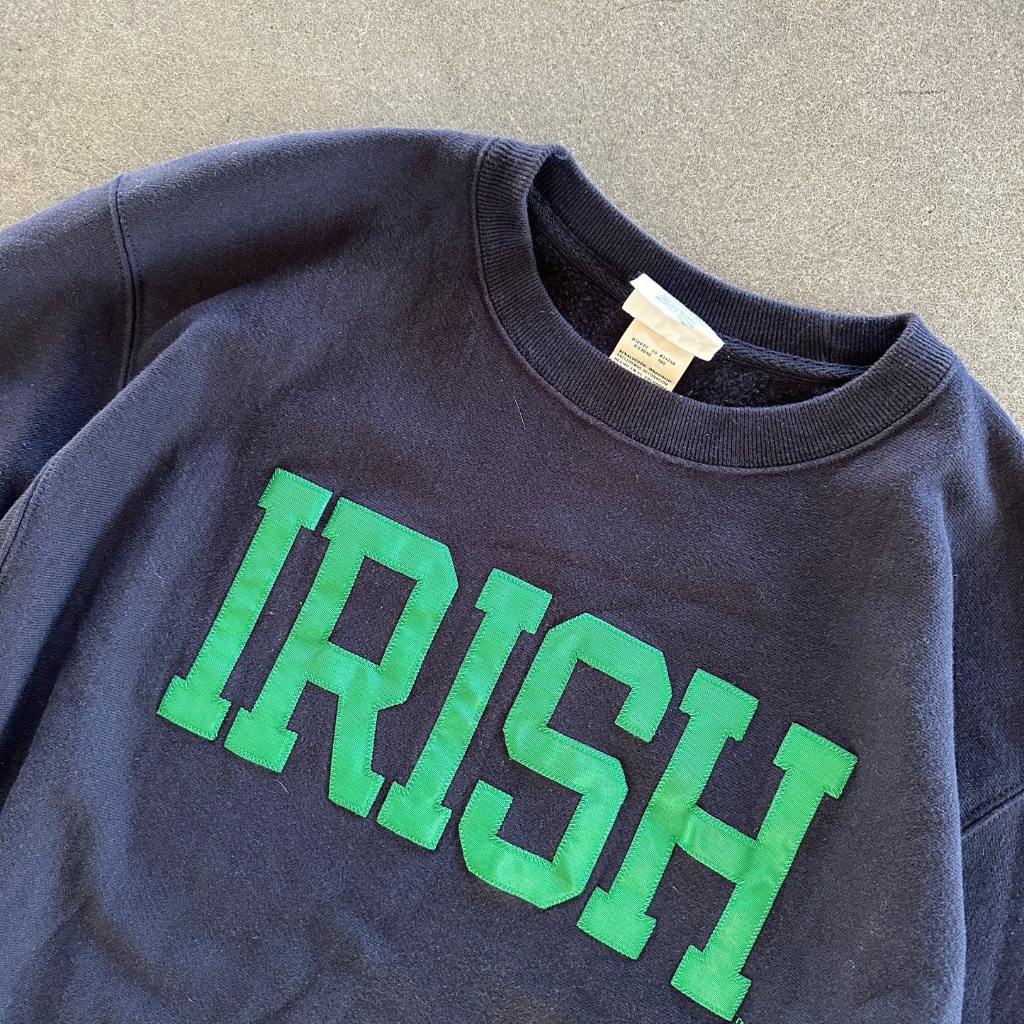 University of Notre Dame Fighting Irish Spellout Champion Reverse Weave Sweatshirt 00's - L