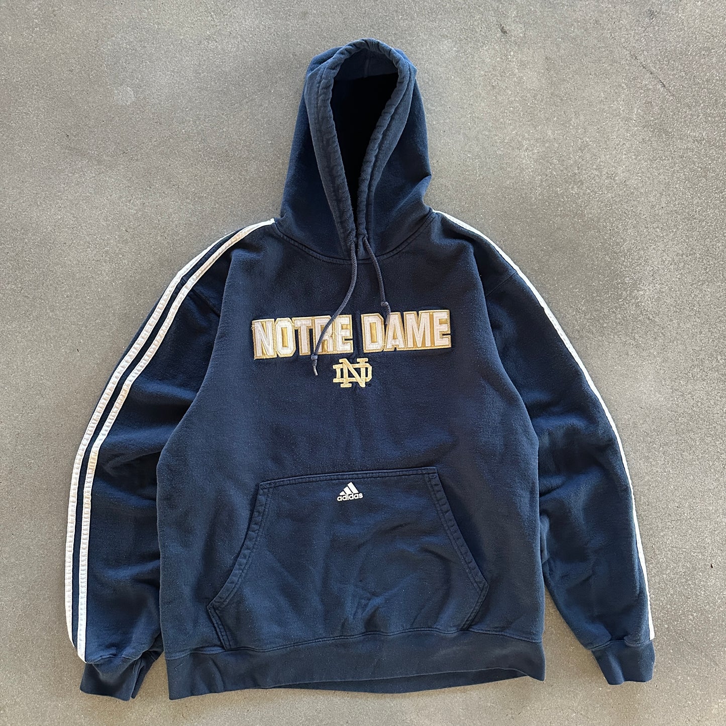 University of Notre Dame Adidas Embroidered Hoodie Sweatshirt 00's - L