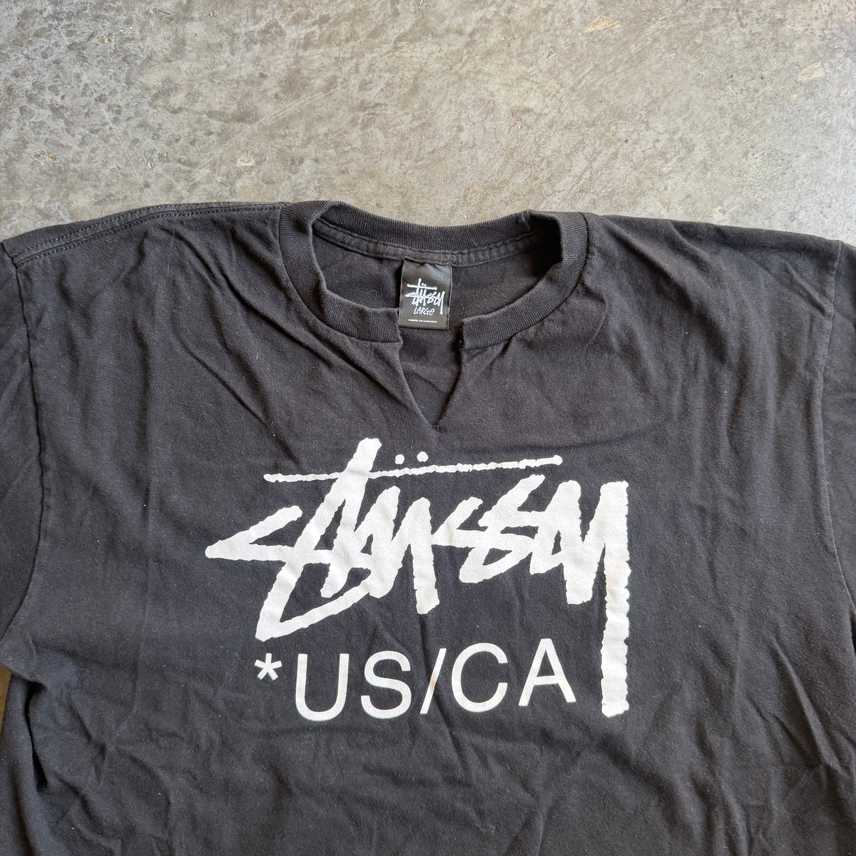 Stussy World Tour US/CA Graphic Shirt 00's - M