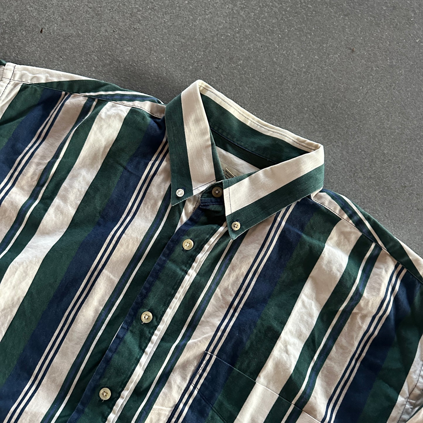 Natural Issue Vertical Striped Button Down Shirt 90's - L