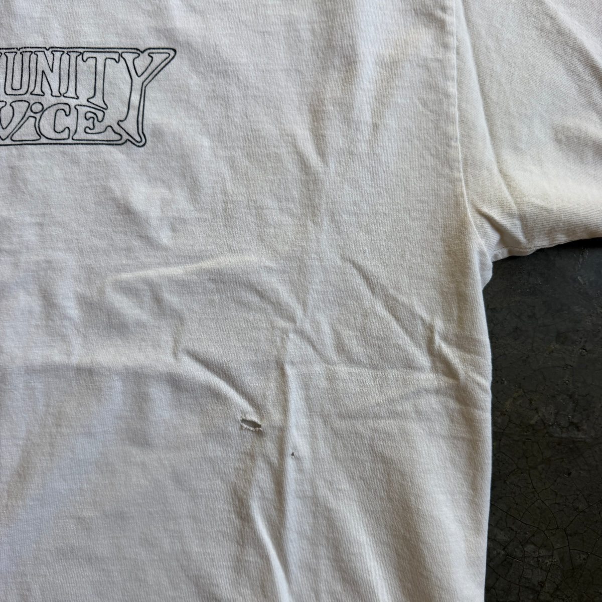 Community Service Surf Graphic Art Tee Shirt 90's - L