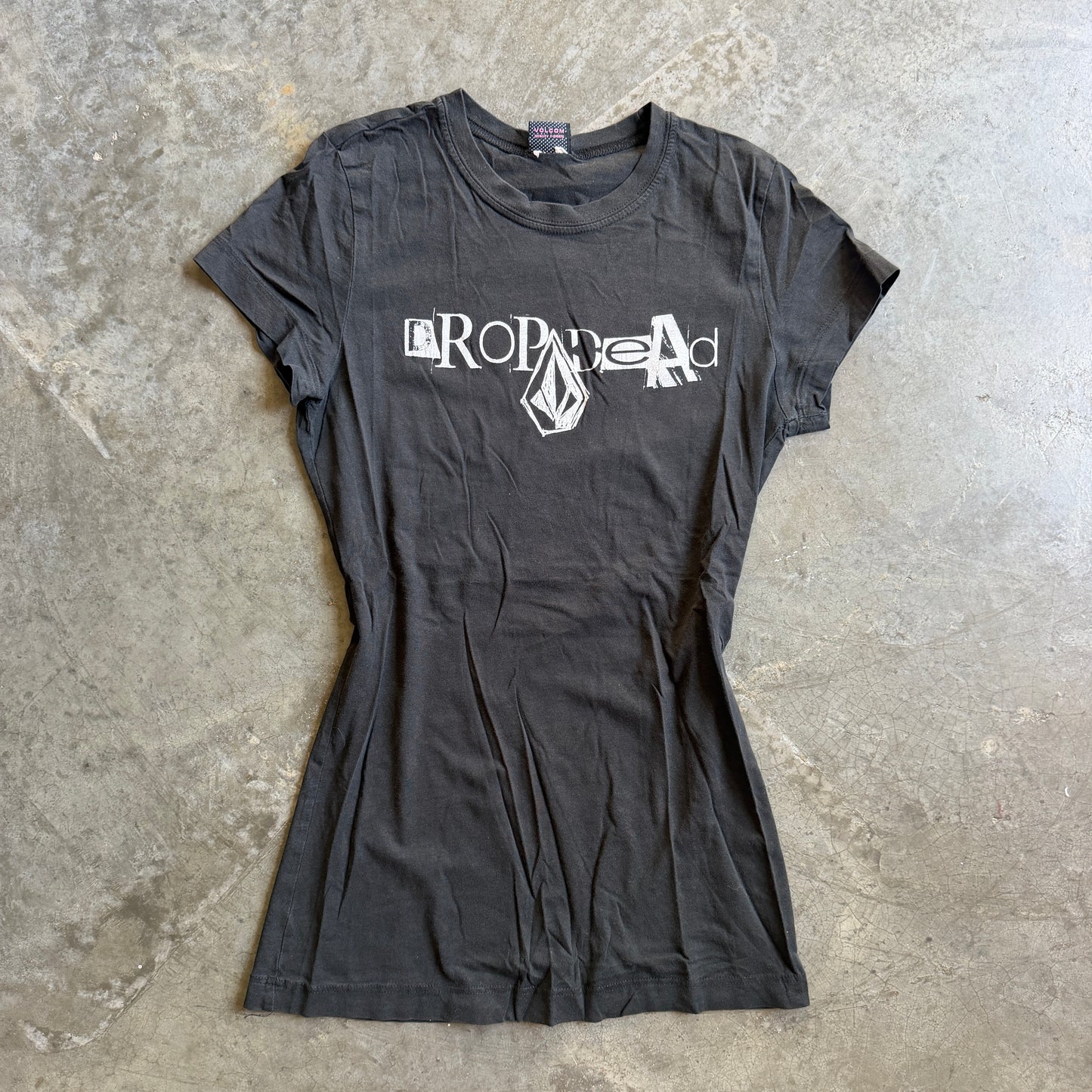Volcom Drop Dead Graphic Surf Baby Tee Shirt Y2K 00's - Womens S