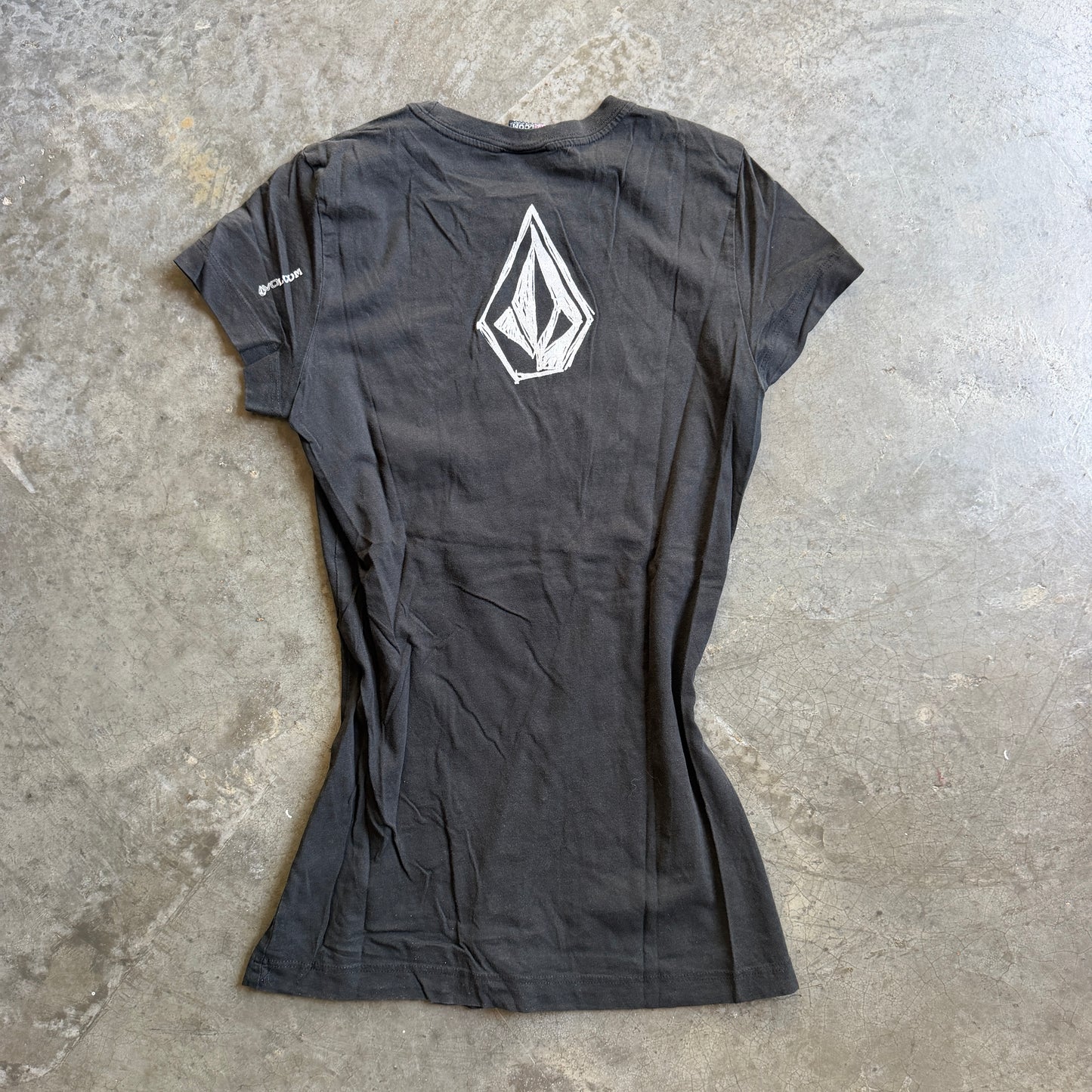 Volcom Drop Dead Graphic Surf Baby Tee Shirt Y2K 00's - Womens S