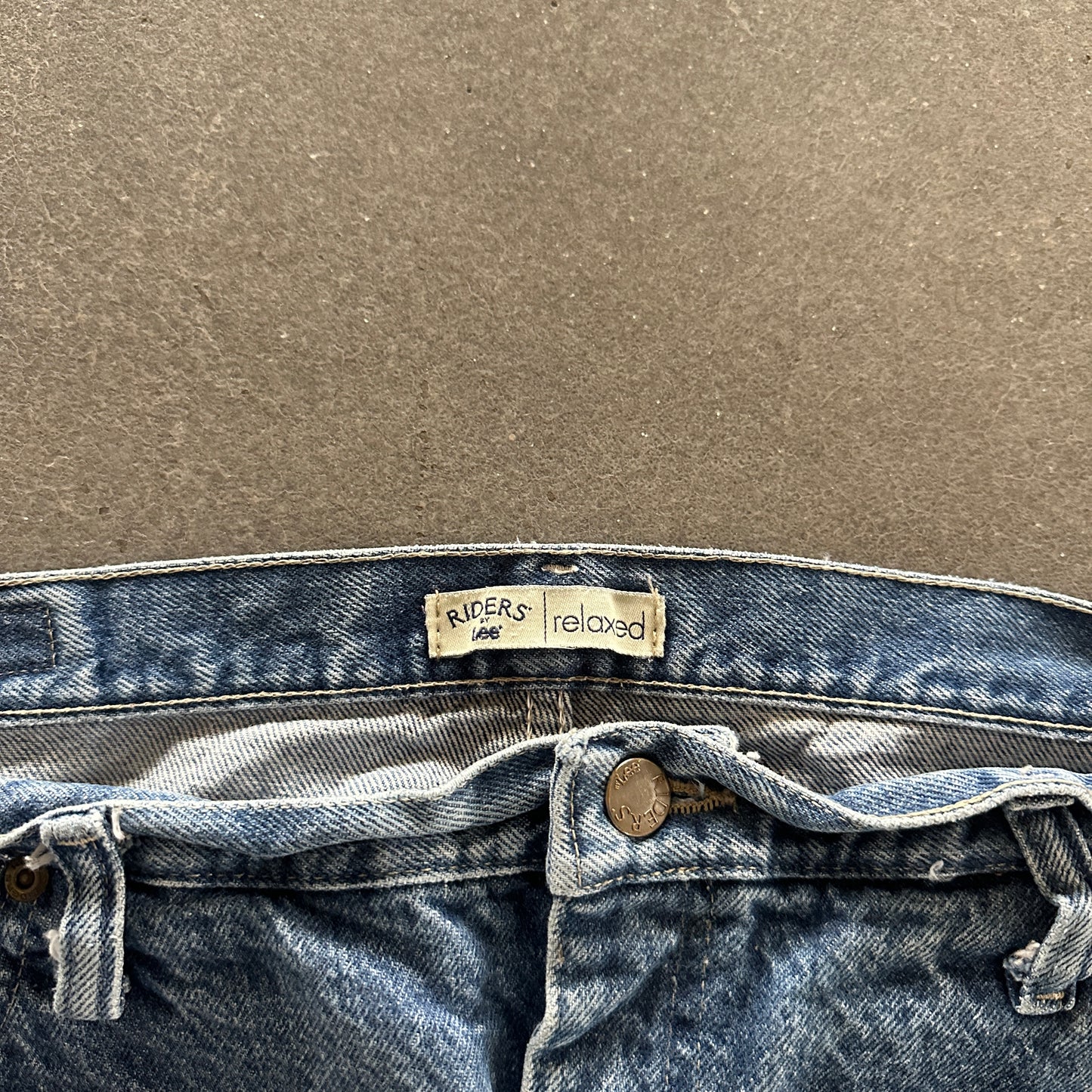 Riders by Lee Relaxed Fit 9" Leg Womens Jeans 00's - 34