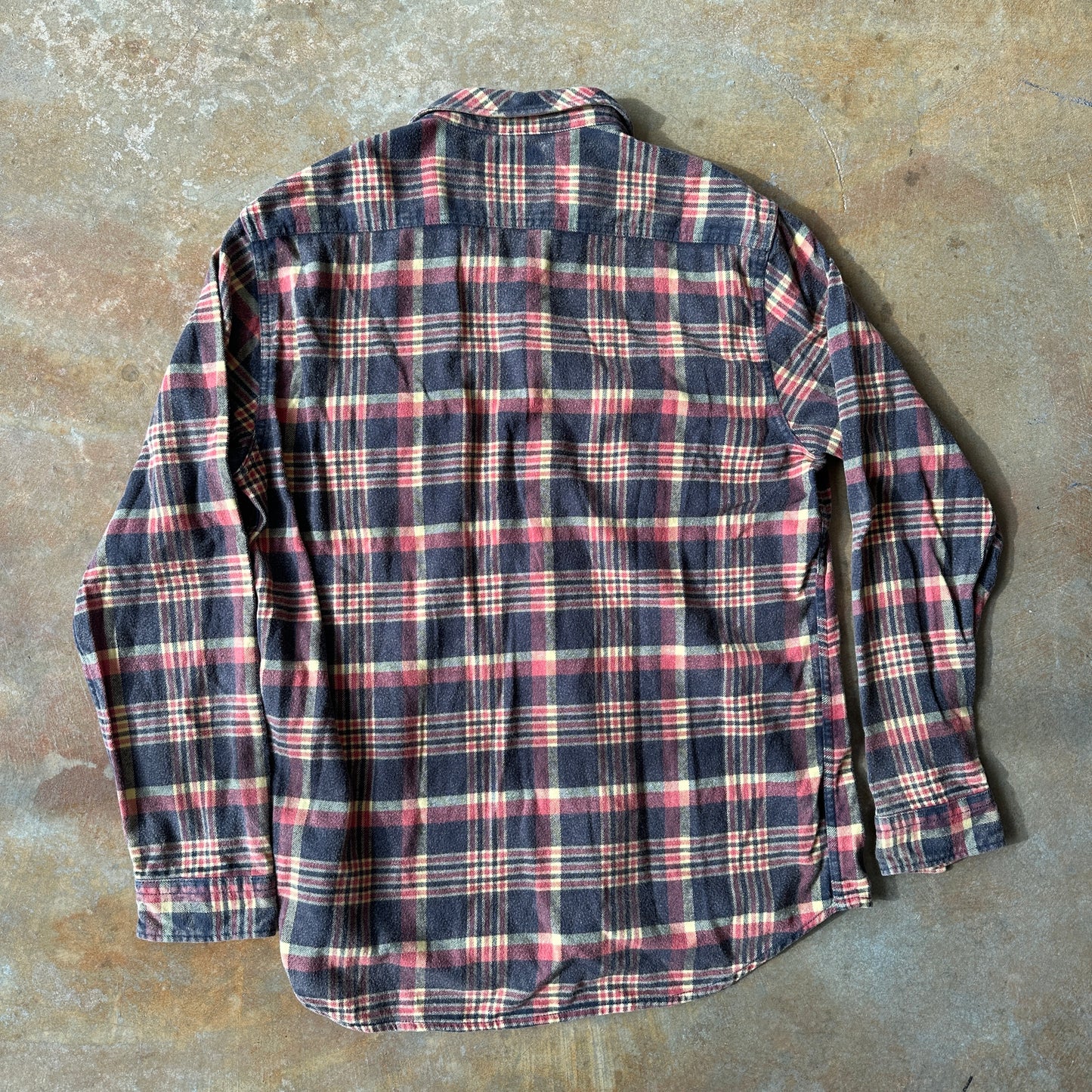 Quiksilver Plaid Flannel Button Up Shirt Modern Fit 00's - L