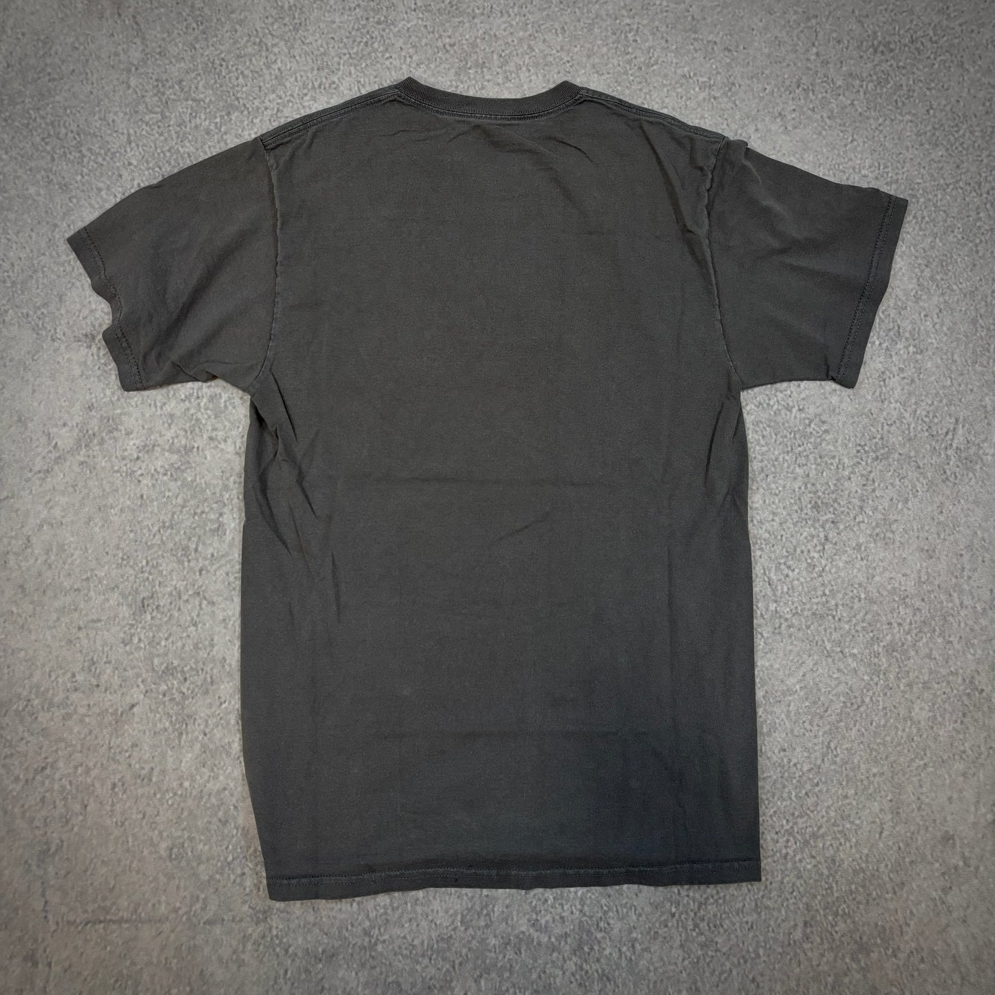 Hooters Skull Spellout Graphic T Shirt 00's - S