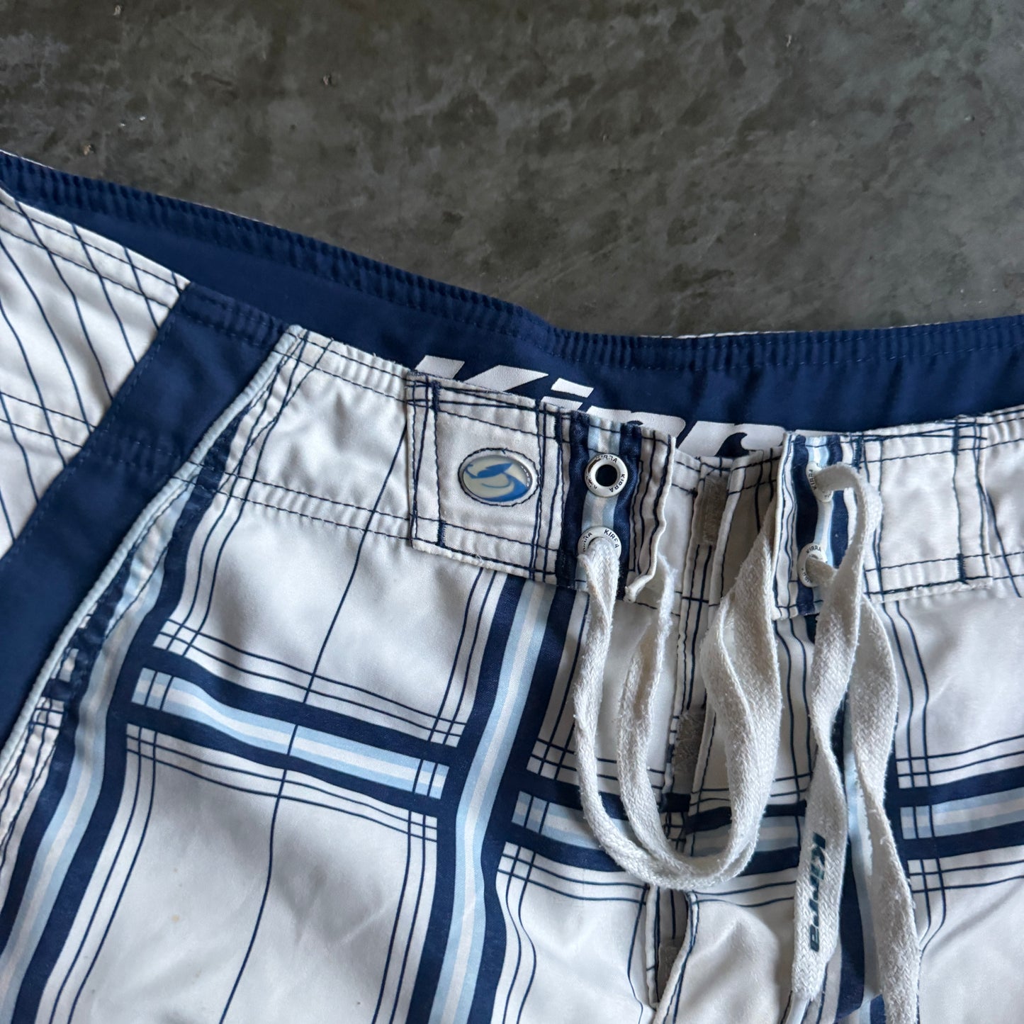 Kirra Plaid Side Panel Big Logo Embroidered Board Shorts - 32