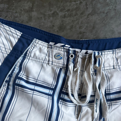 Kirra Plaid Side Panel Big Logo Embroidered Board Shorts - 32
