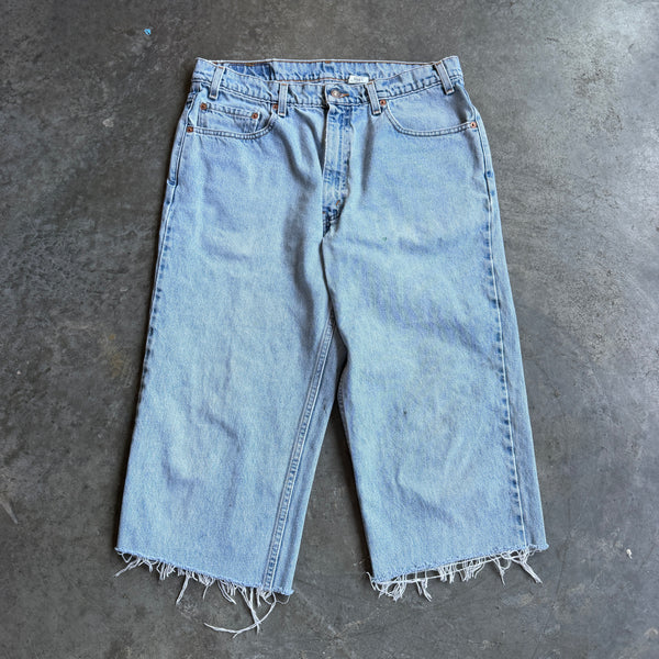Levis 3/4 Cut Jeans w/ Pyro Head Patch - 32 hover