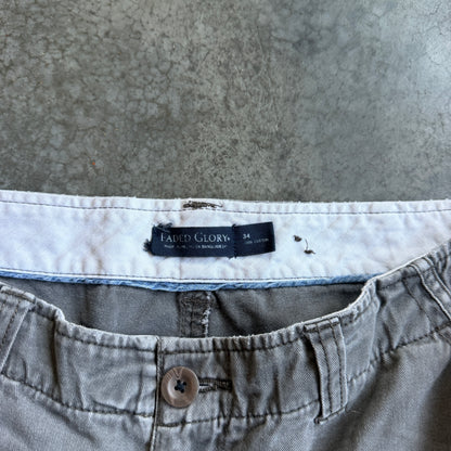 Gray Cargo Shorts w/ Pyro Surf Patch - 34