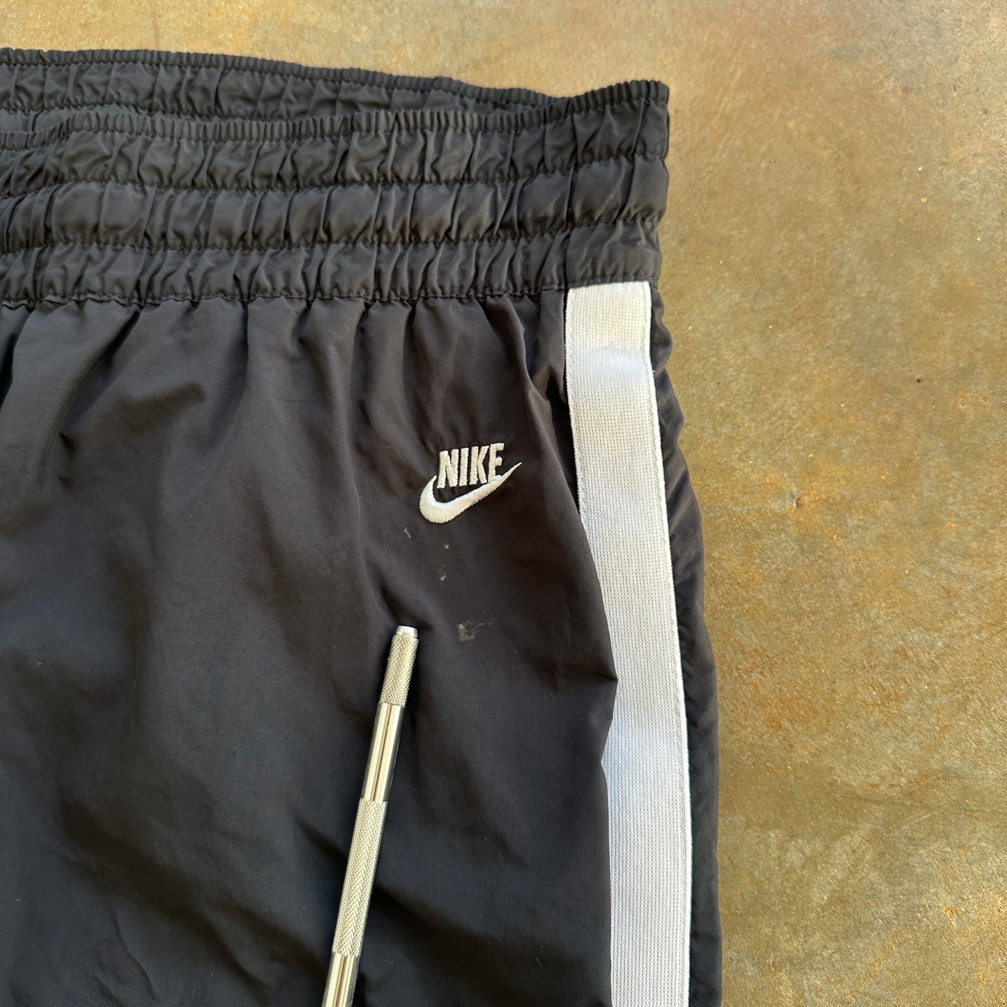 Nike Baggy Black Track Pants Tape Stripe Gray Tag 00's - 2XL