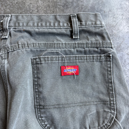 Dickies Green Carpenter Shorts w/ Pyro Surf Patch - 34