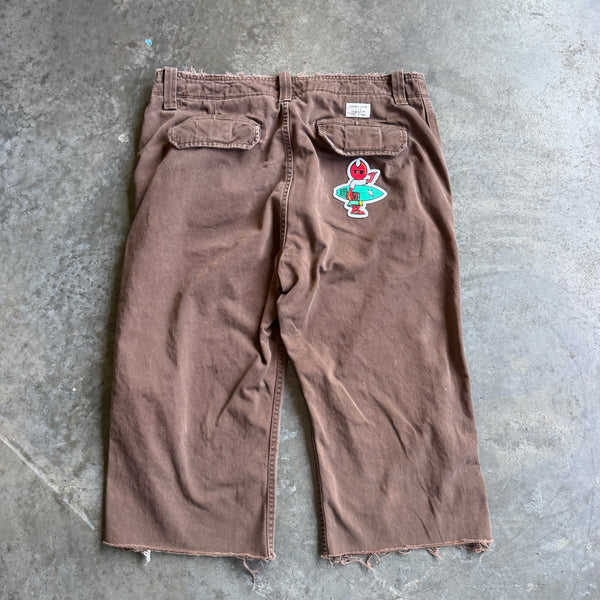Brown Baggy 3/4 Shorts w/ Pyro Surf Patch - 35