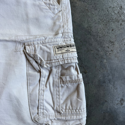 Beige Cargo Shorts w/ Pyro Surf Patch - 32