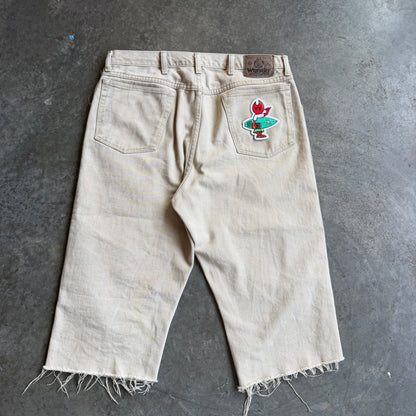 Wrangler 3/4 Denim Shorts Beige w/ Pyro Surf Patch - 38